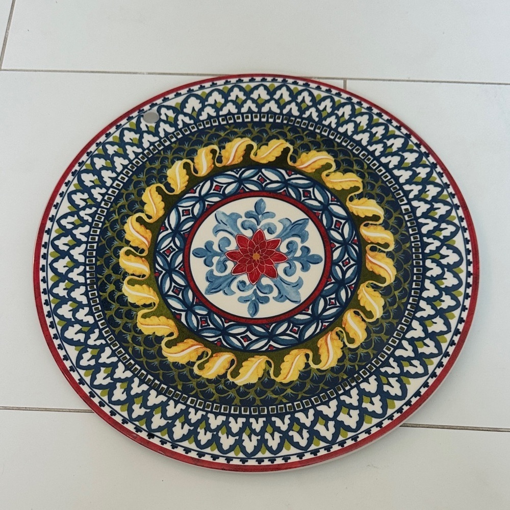 WILLIAMS SONOMA ~ SICILY ITALIAN MEDALLION ~ CHARGER / PLATTER / TRIVET ~ 13.5"